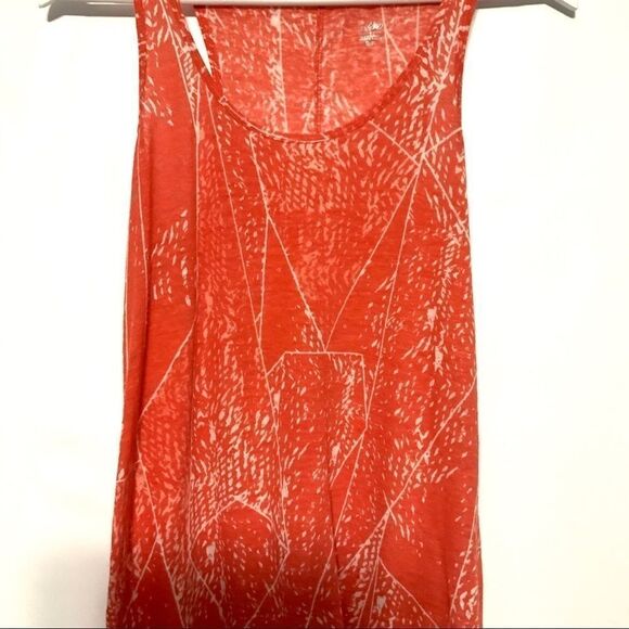 Mossimo razor back tank contemporary orange - Picture 2 of 4